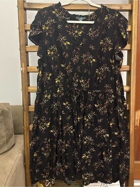 Terra & Sky Black Floral Short-Sleeve Drawstring Dress